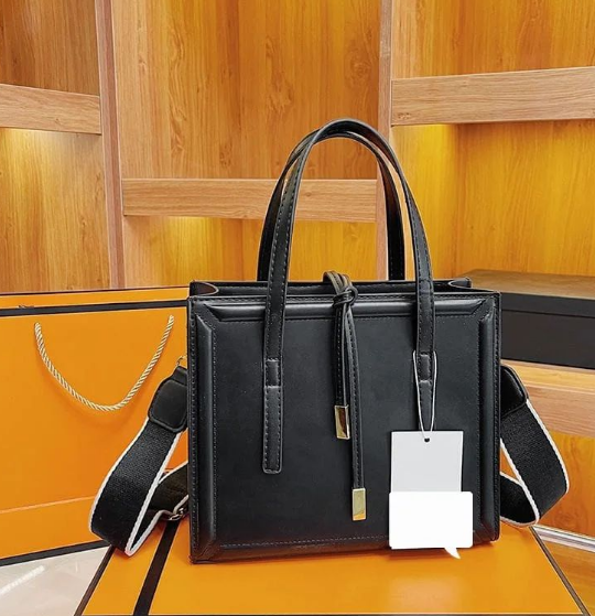 Elegance Tote Handbag